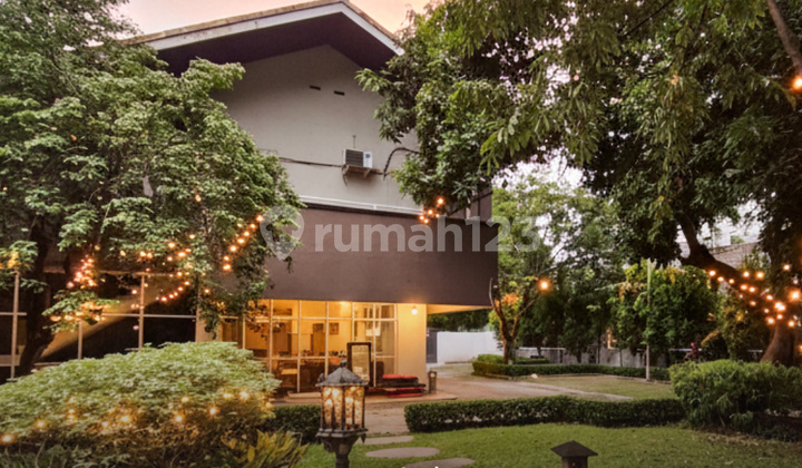 Prime Property di Kebayoran Baru Zona Komersil Bisa Bangun 5 Lantai Prime Property di Kebayoran Baru Zona Komersil Bisa Bangun 5 Lantai