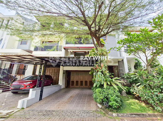 Rumah Asri Dalam Cluster Dilebak Bulus Dekat South Quarter Rumah Asri Dalam Cluster Dilebak Bulus Dekat South Quarter