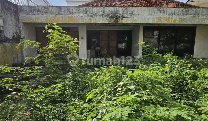 Menteng Group C, Mortgage House, Comfortable Land Area.