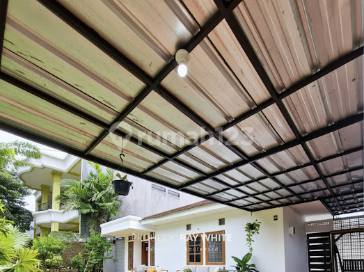 Rumah Dalam Komplek Taman Lebak Bulus Dijaksel Dekat MRT