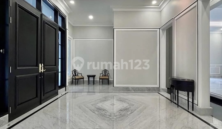 Modern White House Area Premium Menteng  2