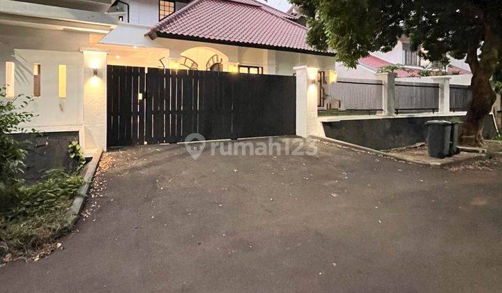 Rumah Modern Dan Fresh Dikomplek Permata Hijau Dekat Senayan 1