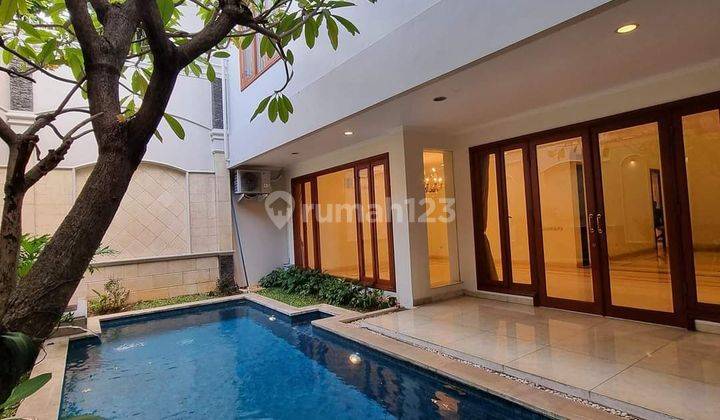 Classic Elegant House With Lush Garden At Pondok Indah 2