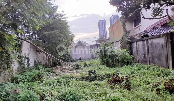 West Cilandak in front of Citos, Land Ready to Build Within the Complex