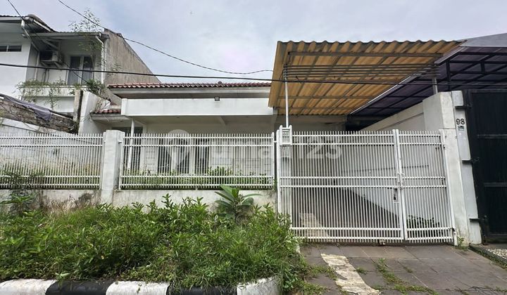 Rumah Under NJOP Dalam Komplek Pondok Indah Jaksel