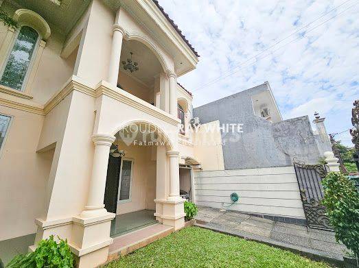 Rumah 2lt High Ceiling Dekat Salihara & Tb Simatupang 2