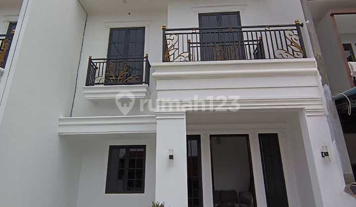 Cluster Pinggir Jalan Raya Ciledug