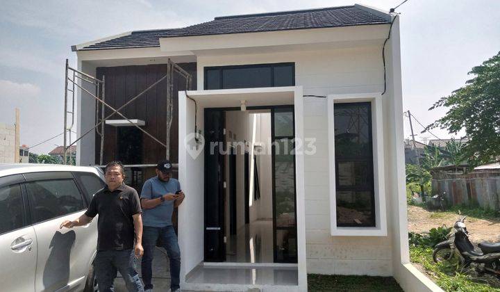 Rumah minimalis komplek Deplu pondom aren 1