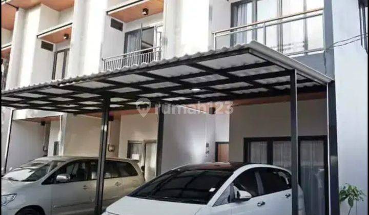 Rumah minimalis Petukangan selatan jakarta selatan 1