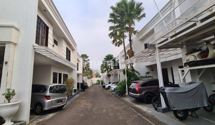 Rumah minimalis Lebak bulus jakarta selatan 1