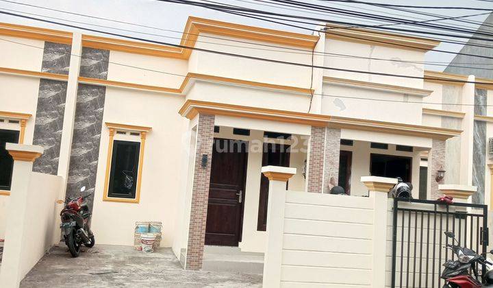 Rumah minimalis kunciran cipondoh Tangerang  1