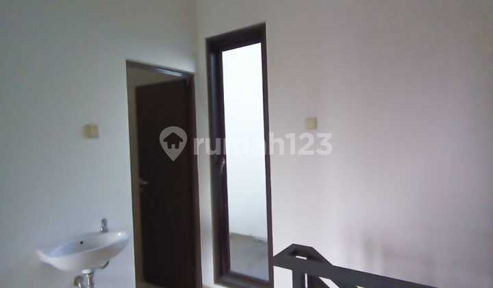 Cluster Pinggir Jalan Raya Ciledug Karang Tengah