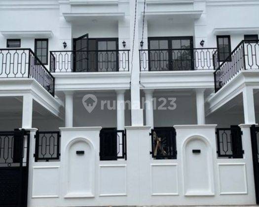 Rumah Mewah Area Bintaro Cipadu 2
