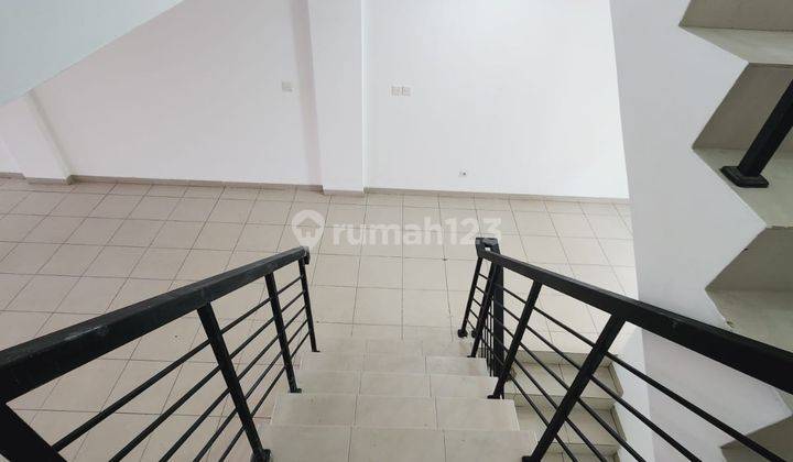 Disewakan Ruko Prominance 3 Lantai di Alam Sutera, Tangerang 2