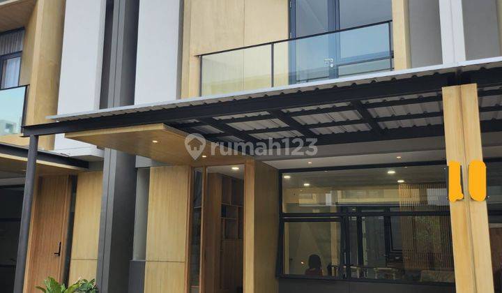 For Rent Rumah Baru 2 Lantai Semi Furnished di Bsd City Tanakayu Tangerang 1