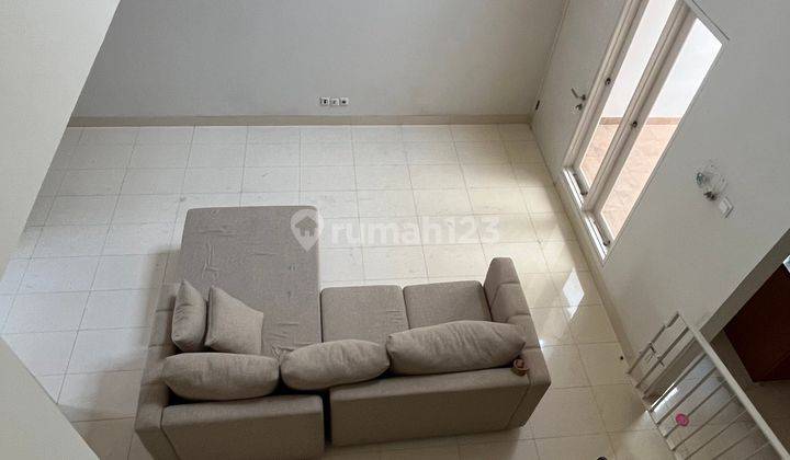 Rumah Bagus Terawat Furnished Di Jl. Raffles Hills Jakarta Timur 2