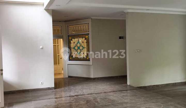 Rumah Mewah bisa Tinggal atau Kantor Lebak Bulus Cilandak