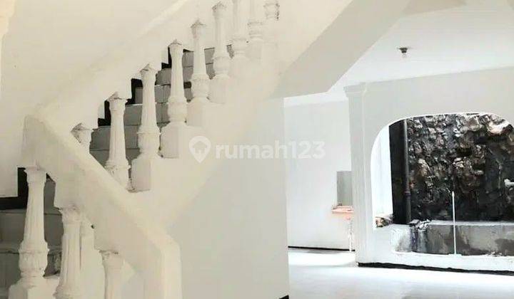 Rumah Tinggal Baru Renovasi Di Kebayoran Lama Jakarta Selatan  2