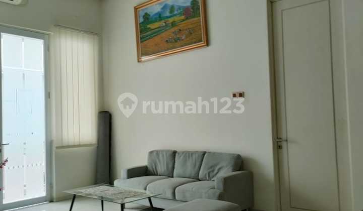 Dijual Rumah Mewah 2 Lantai Siap Huni Full Furnished Kota Wisata