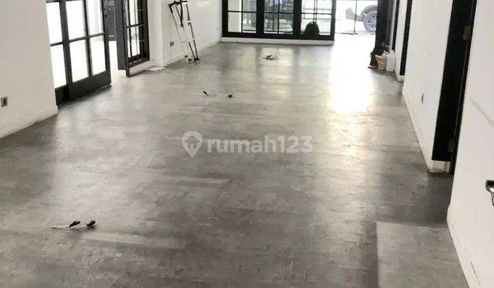 Rumah Strategis Menteng Cikini Jakarta Pusat Bisa Buat Kantor  1