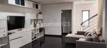 Rumah Semi Furnished di Pondok Pinang Pondok Indah Jakarta Selatan Rumah Semi Furnished di Pondok Pinang Pondok Indah Jakarta Selatan