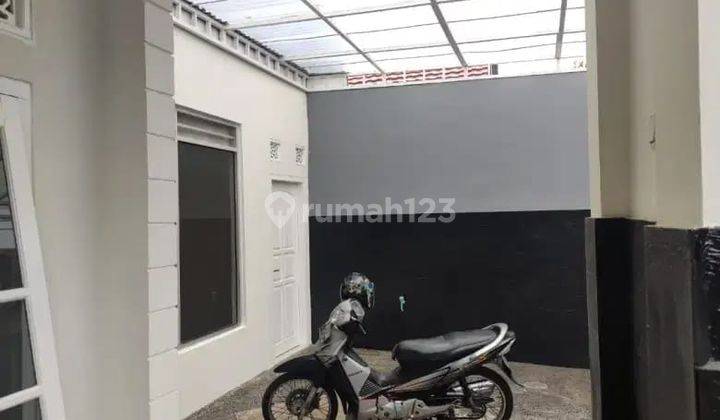 Rumah Bagus Asem Baris Tebet Jakarta Selatan Bisa Buat Kantor  2