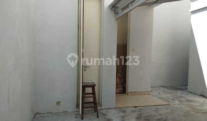 Rumah Long Beach Pakuwon City Surabaya 2