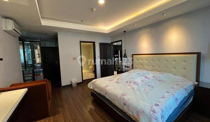  Apartemen Kondominium Sheraton Surabaya 3 Kamar Tidur Furnished Tunjungan Plaza Surabaya Pusat 1