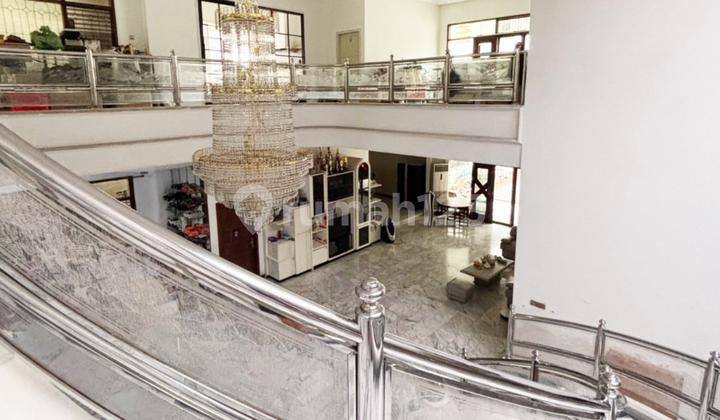 Kertajaya Indah Grand House