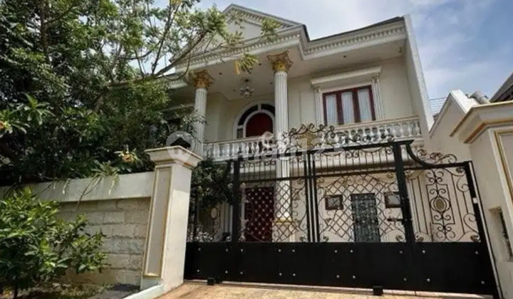 Rumah Villa Riviera Classic Pakuwon City 1