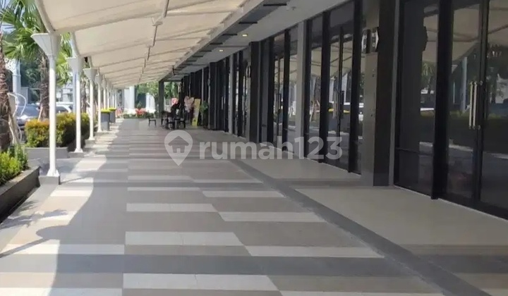 Ruko Beverly New Gress Front Hokky Pakuwon City East Surabaya 2