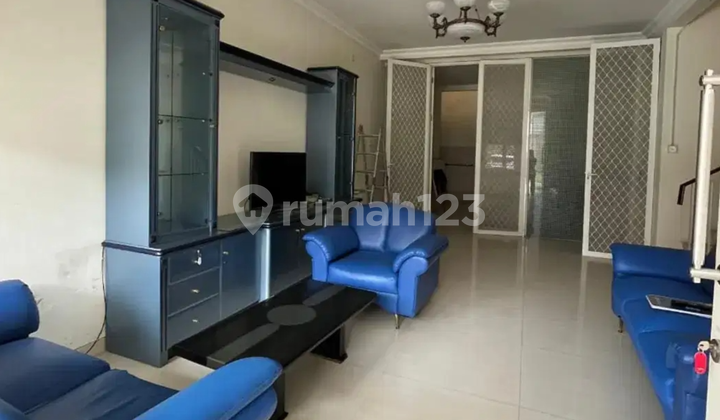 Long Beach Furnished House near Hokky, San Antonio, San Diego Pakuwon City 2