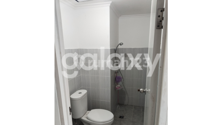 Puncak Dharmahusada Tower B apartment, 2 bedrooms, fully furnished with electronics, near ITS. 2