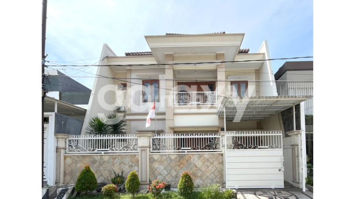 Luxury Ready-to-Occupy 2-Storey House in Kertajaya Indah, Surabaya