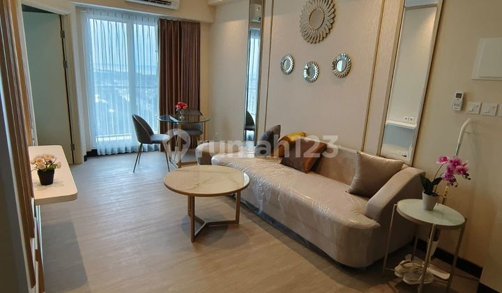 Apartemen Amor full furnish pakuwon city dekat WM ITS Unair 2