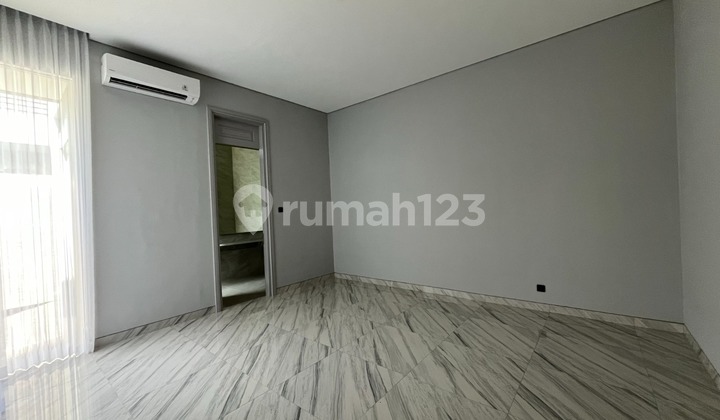 Rumah Baru Mewah Private Pool Grand Island Dkt Palm Beach San Antonio Pakuwon City 2