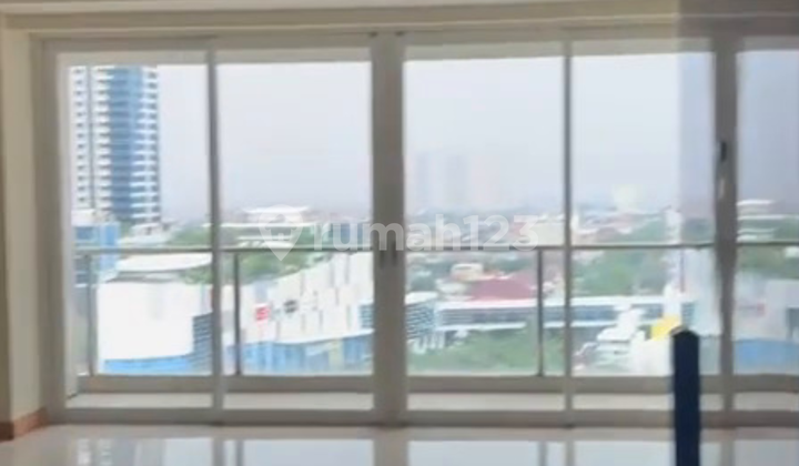 One East Residence Apartment 6 Bedroom Semi Furnished