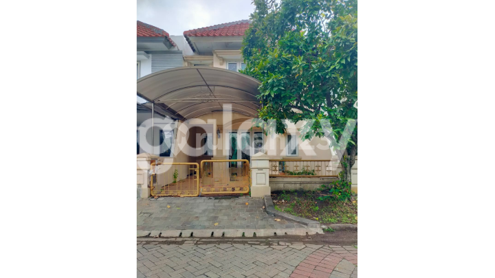 Rumah Taman Mutiara Pakuwon City Kota Surabaya 1