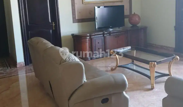 Rumah San Antonio Klasik Mewah Pakuwon City 2