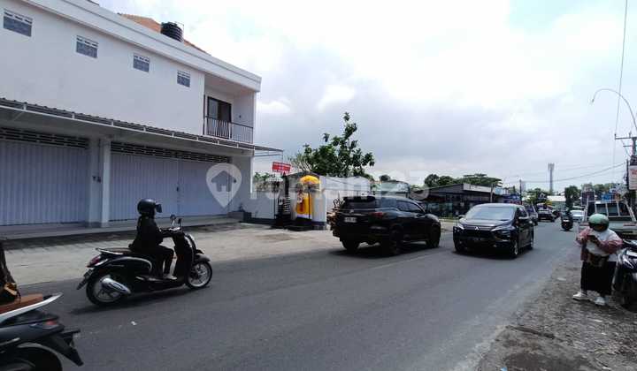 SEWA RUKO AREA JL RAYA TANAH LOT, DKT TUMBAKBAYUH PERERENAN, MUNGGU SEWA RUKO AREA JL RAYA TANAH LOT, DKT TUMBAKBAYUH PERERENAN, MUNGGU