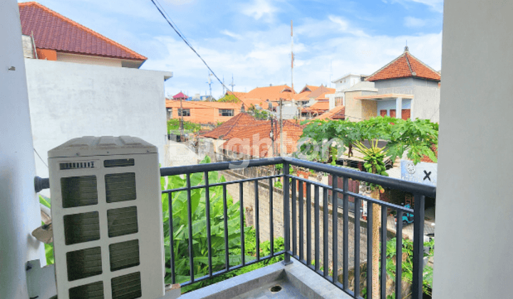 HOUSE IN THE DAUH PURI KLOD AREA, WEST DENPASAR 2