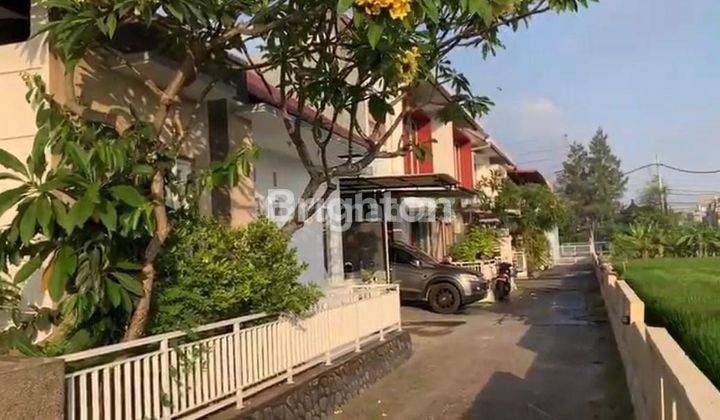 1 floor residential house in a residential complex in a beautiful and quiet area and close to the city center and culinary delights in the West Denpasar area 1