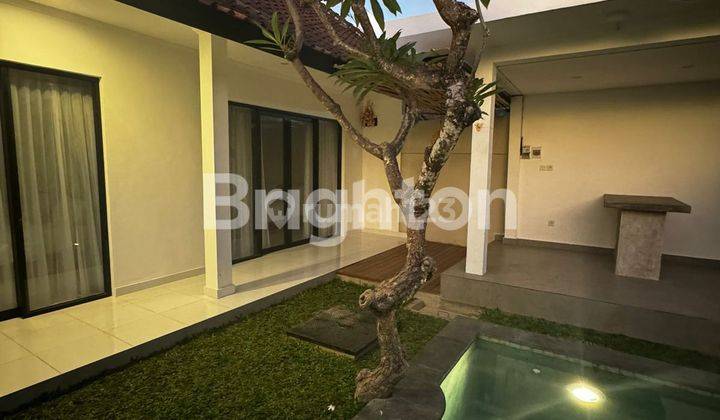 Rumah semi villa Furnished with Pool & Taman diarea Canggu. 2