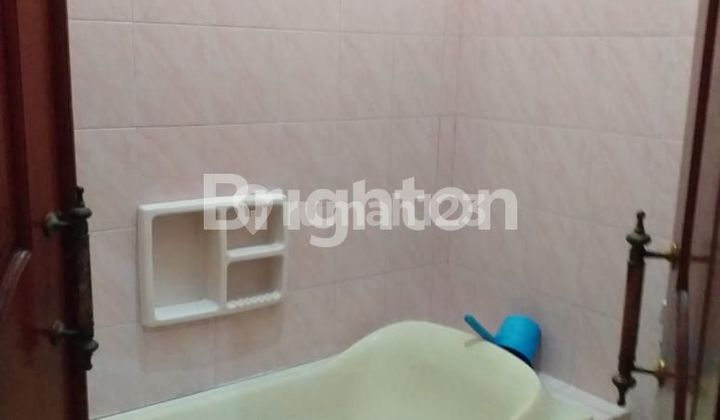 Rumah tinggal 2 lantai diarea Sesetan Denpasar Selatan  2