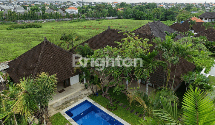 VILLA AREA BUMBAK UMALAS 3 BEDROOM WITH FURNISHED DEKAT RAYA SEMER, JL PANTAI BERAWA 1