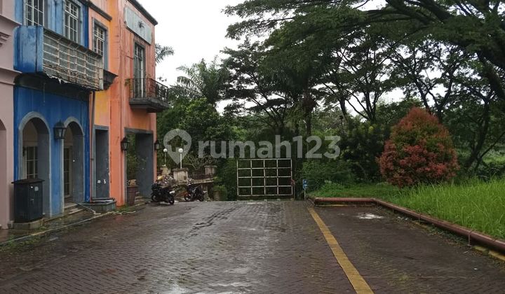 Ruko 3 Lantai Lokasi Strategis 0 Km Toll di Bellanova Country Sentul P3.019.01.26