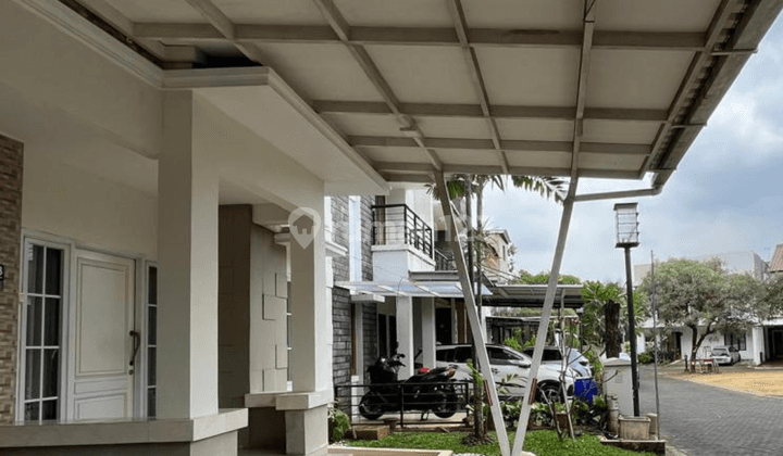 Dijual Rumah Modern Bagus Harga Nego Bonus 10 unit AC Split Lokasi Sangat Strategis Di Raffles Hills Cibubur. P3.043.02.25/PR-HJ 2