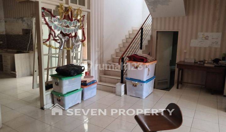 Dijual Rumah Bagus Modern 2 Lantai Siap Huni Strategis di Legenda Wisata Cibubur Lt 144m², Lb 100m². P3.106.08.24 Hj Pr 2