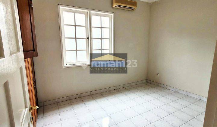 Dijual Rumah Modern Minimalis Siap Huni Bagus Harga Nego di Legenda Wisata P3.077 23 2