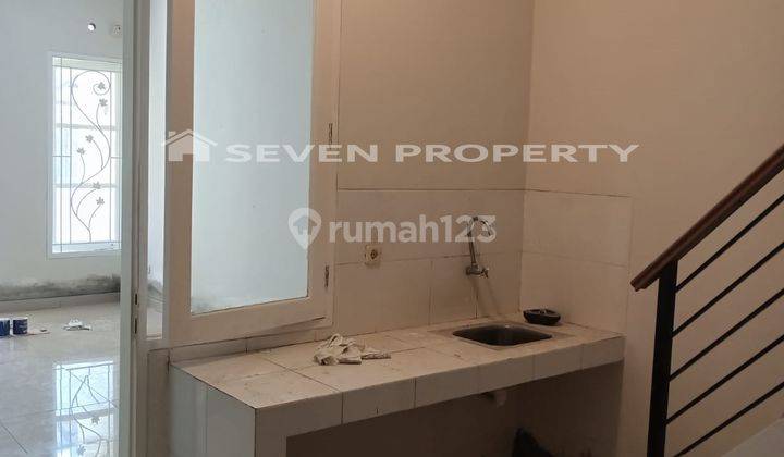 Dijual Rumah Bagus Modern Siap Huni 2 Lantai Bisa Nego Siap Dihuni Sudah Renovasi Lokasi di Legenda Wisata. P3.79.07.24 2